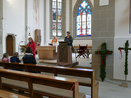 Palmsonntag in St. Crescentius (Foto: Karl-Franz Thiede)